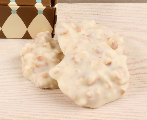 White Pretzel Clusters 6 oz. 